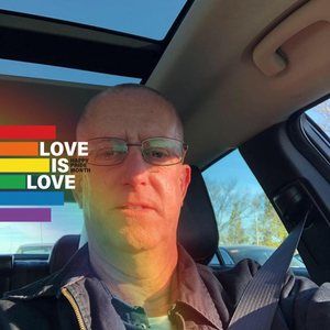 Meet your Posher, Thomas